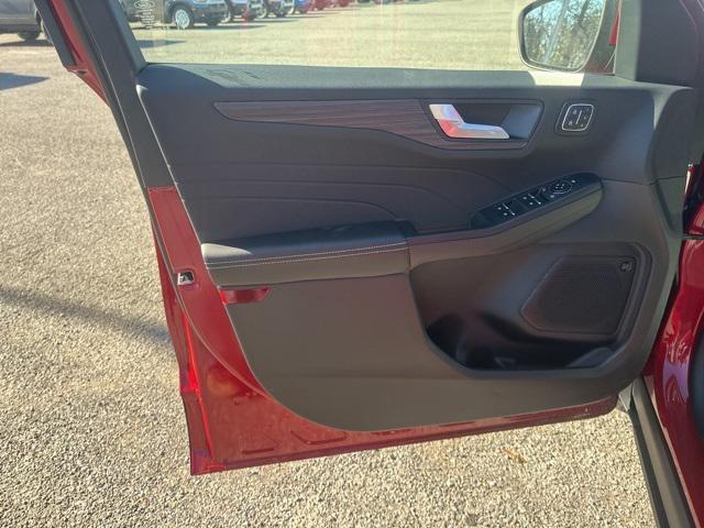 new 2026 Ford Escape PHEV car, priced at $40,920