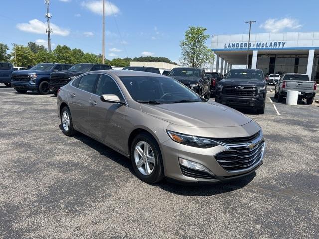 used 2023 Chevrolet Malibu car, priced at $18,800