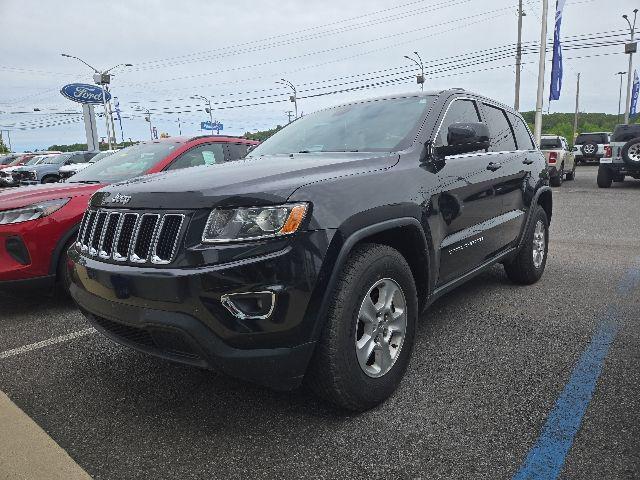 used 2016 Jeep Grand Cherokee car, priced at $11,876