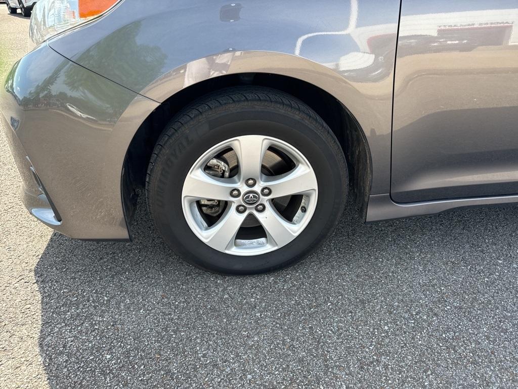 used 2020 Toyota Sienna car, priced at $26,722