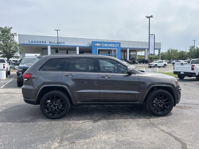 used 2021 Jeep Grand Cherokee car, priced at $22,637