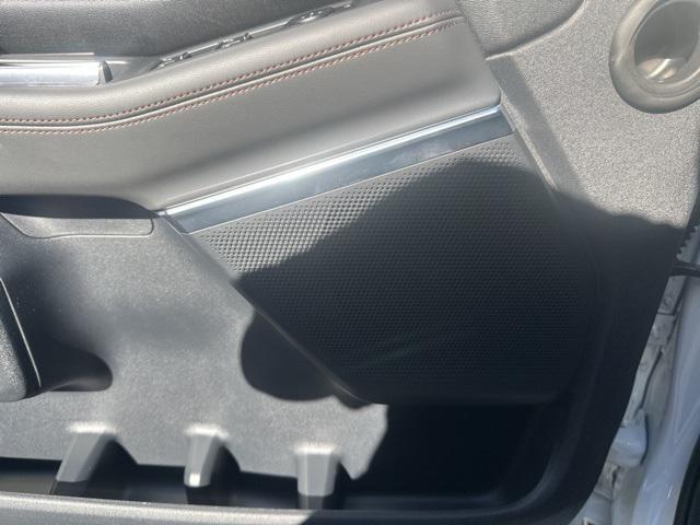 new 2025 Ford Expedition car, priced at $58,999