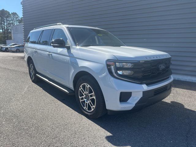 new 2025 Ford Expedition Max car, priced at $66,206