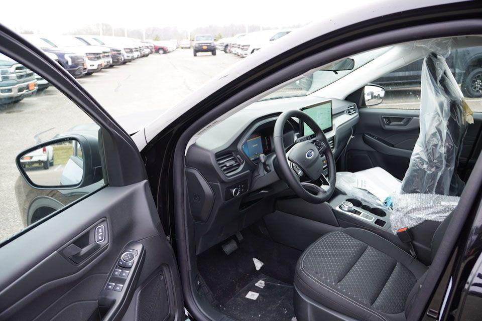 new 2026 Ford Escape car, priced at $31,087