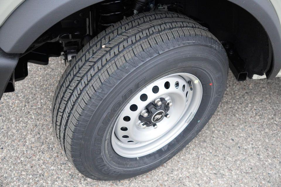 new 2025 Ford Bronco car, priced at $40,090