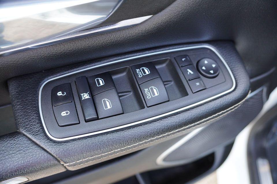 used 2022 Ram 1500 car, priced at $30,510