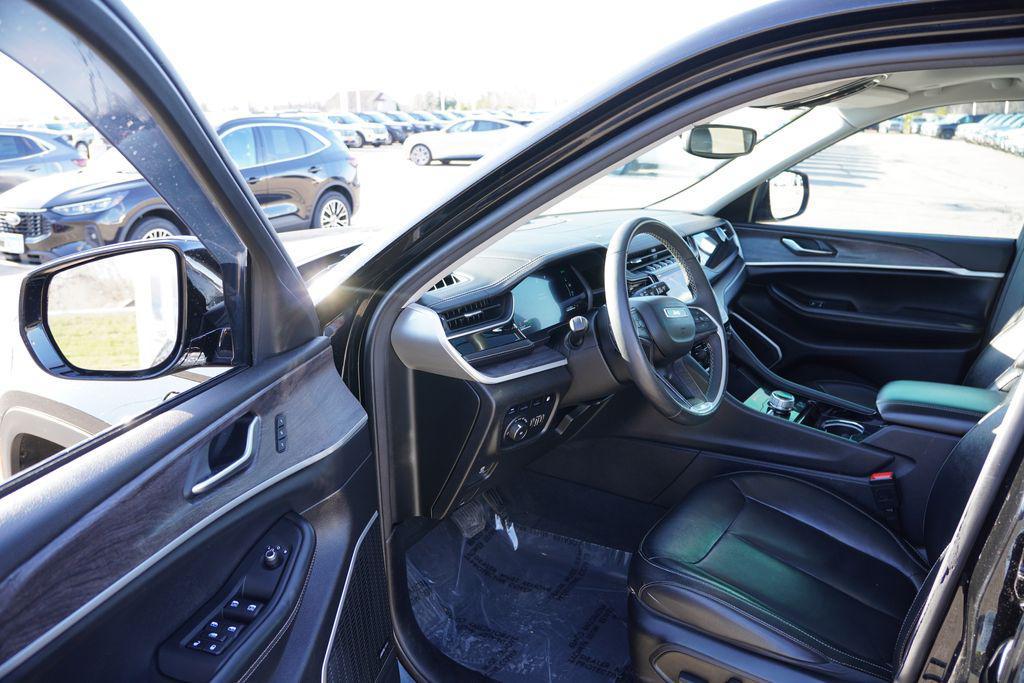 used 2022 Jeep Grand Cherokee 4xe car, priced at $22,882