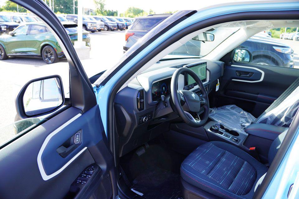 new 2025 Ford Bronco Sport car, priced at $33,148