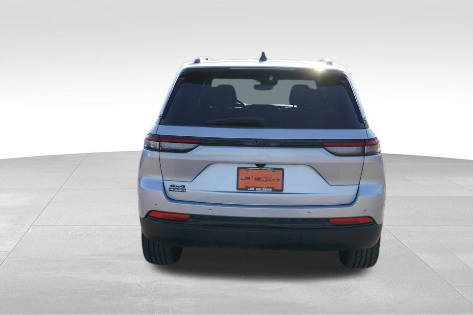 used 2024 Jeep Grand Cherokee car, priced at $30,969