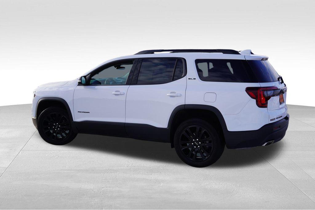 used 2023 GMC Acadia car, priced at $31,402