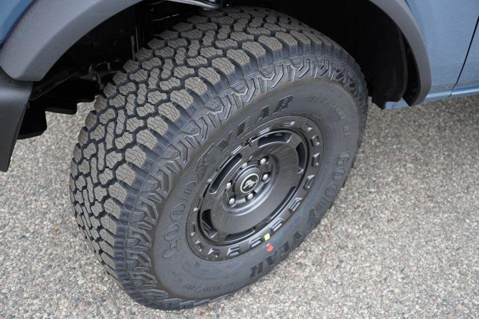 new 2025 Ford Bronco car, priced at $46,271