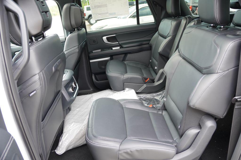 new 2026 Ford Expedition Max car, priced at $83,070