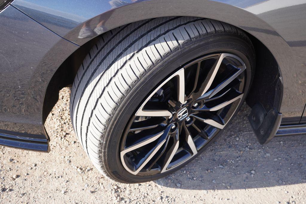 used 2024 Honda Accord Hybrid car, priced at $30,889
