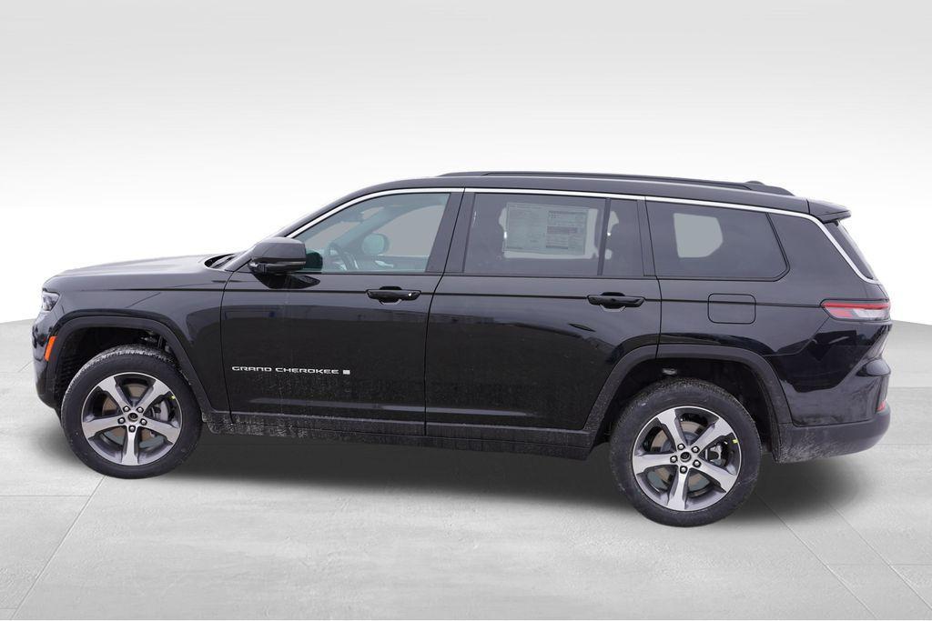 new 2026 Jeep Grand Cherokee L car, priced at $47,039