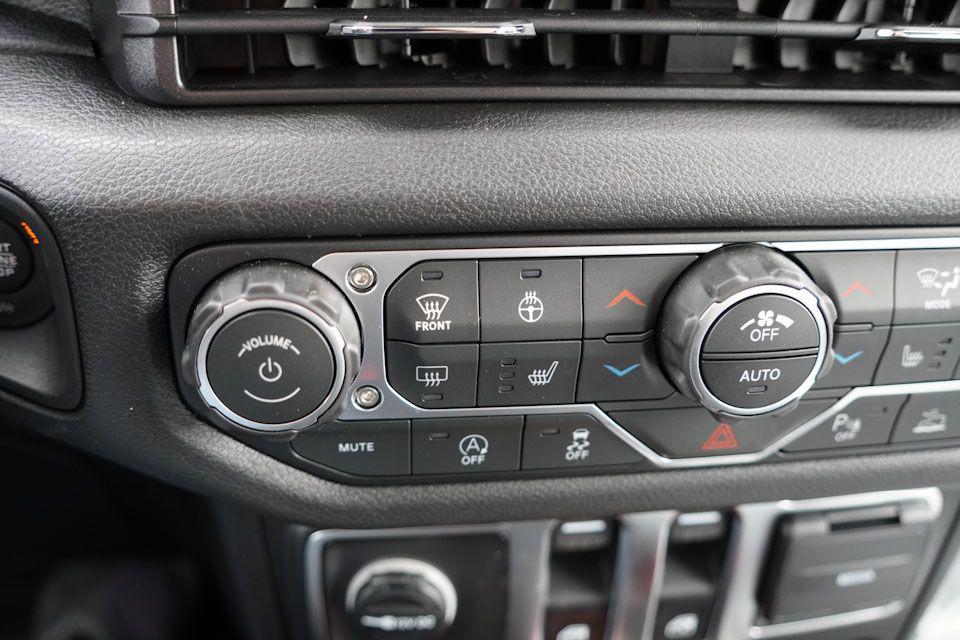new 2026 Jeep Wrangler car, priced at $45,829
