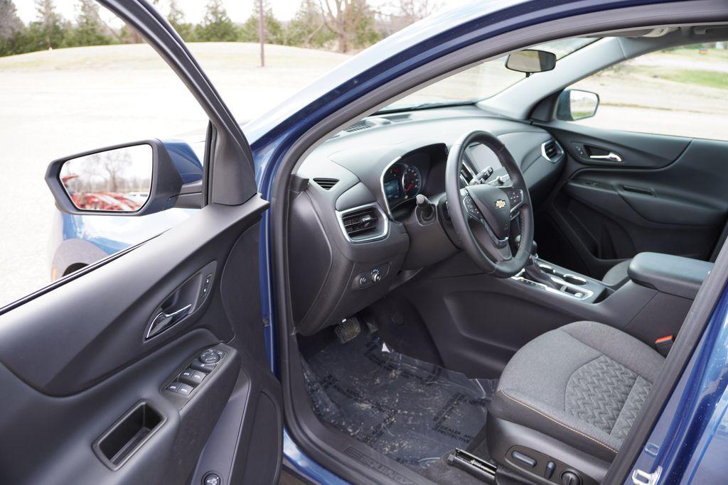 used 2024 Chevrolet Equinox car, priced at $23,911