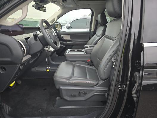 used 2025 Ford Expedition car, priced at $58,972