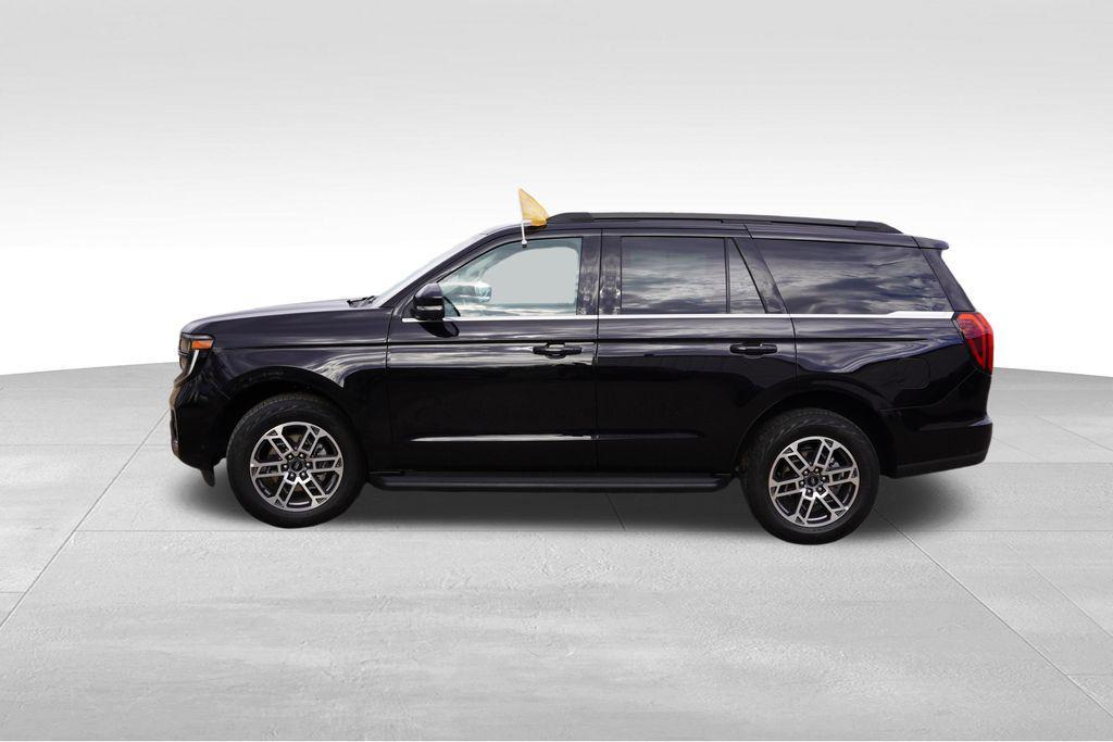 used 2025 Ford Expedition car, priced at $55,996