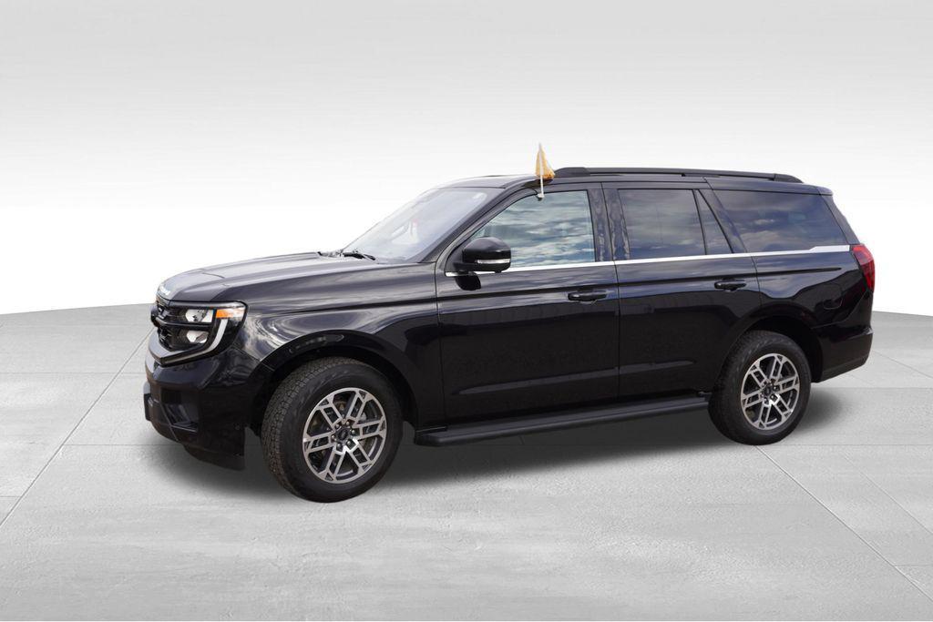 used 2025 Ford Expedition car, priced at $55,996