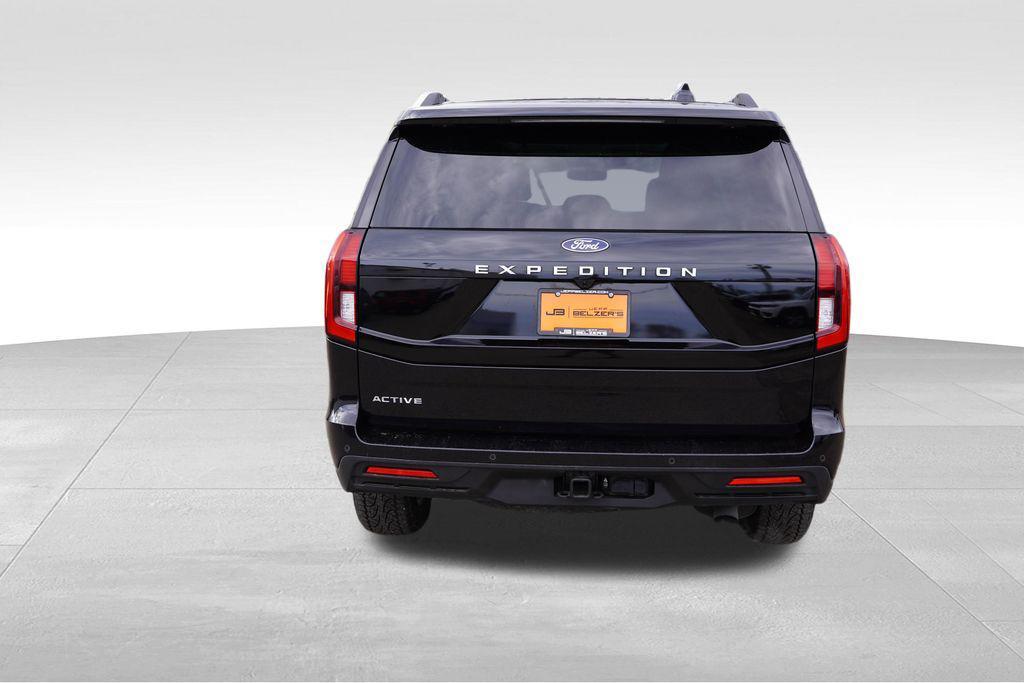 used 2025 Ford Expedition car, priced at $55,996
