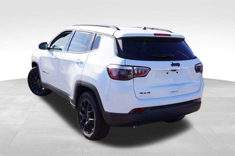 new 2025 Jeep Compass car, priced at $28,043