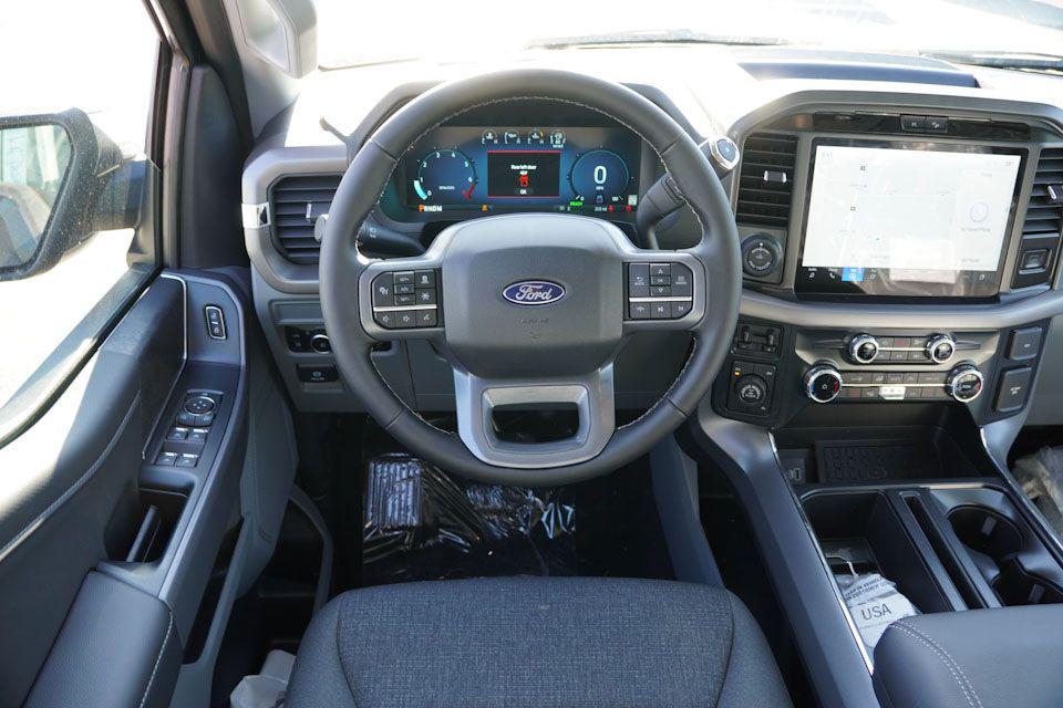 new 2025 Ford F-150 car, priced at $54,608