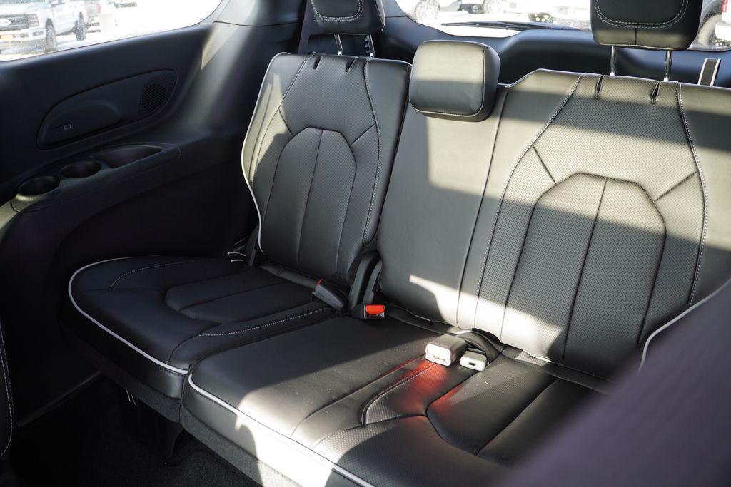 new 2026 Chrysler Pacifica car, priced at $52,412