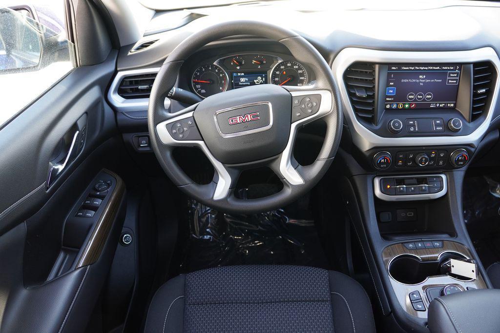used 2023 GMC Acadia car, priced at $30,996