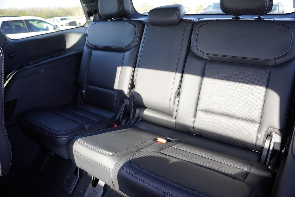new 2026 Ford Expedition car, priced at $73,616