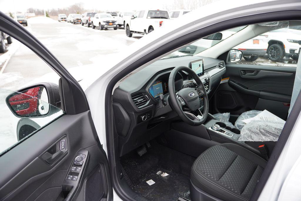new 2026 Ford Escape car, priced at $30,171
