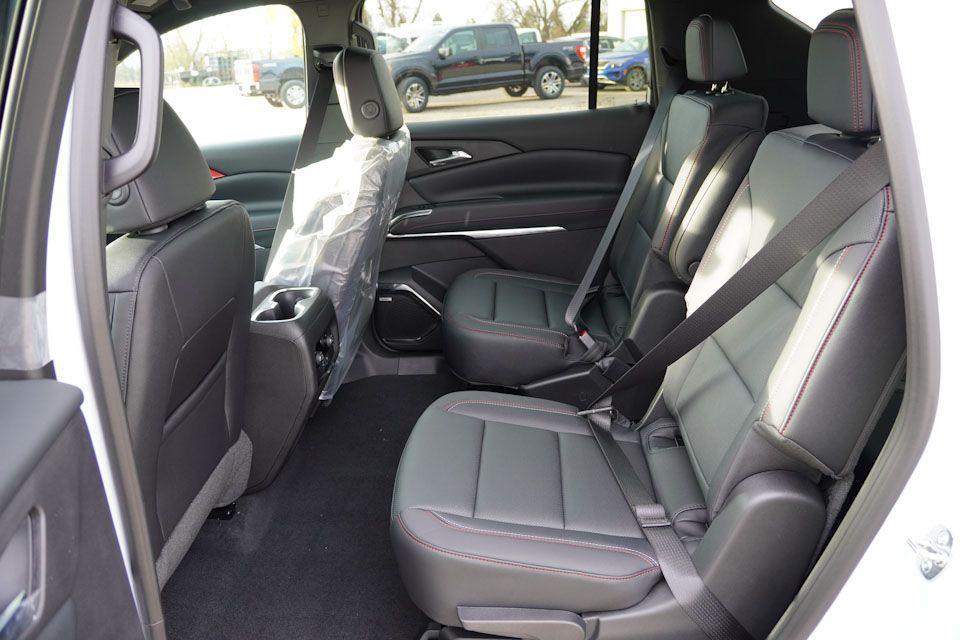 new 2026 Chevrolet Traverse car, priced at $51,502