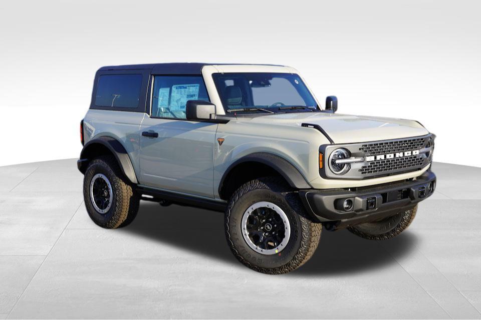 new 2025 Ford Bronco car, priced at $57,328