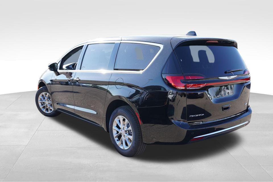 new 2026 Chrysler Pacifica car, priced at $44,782