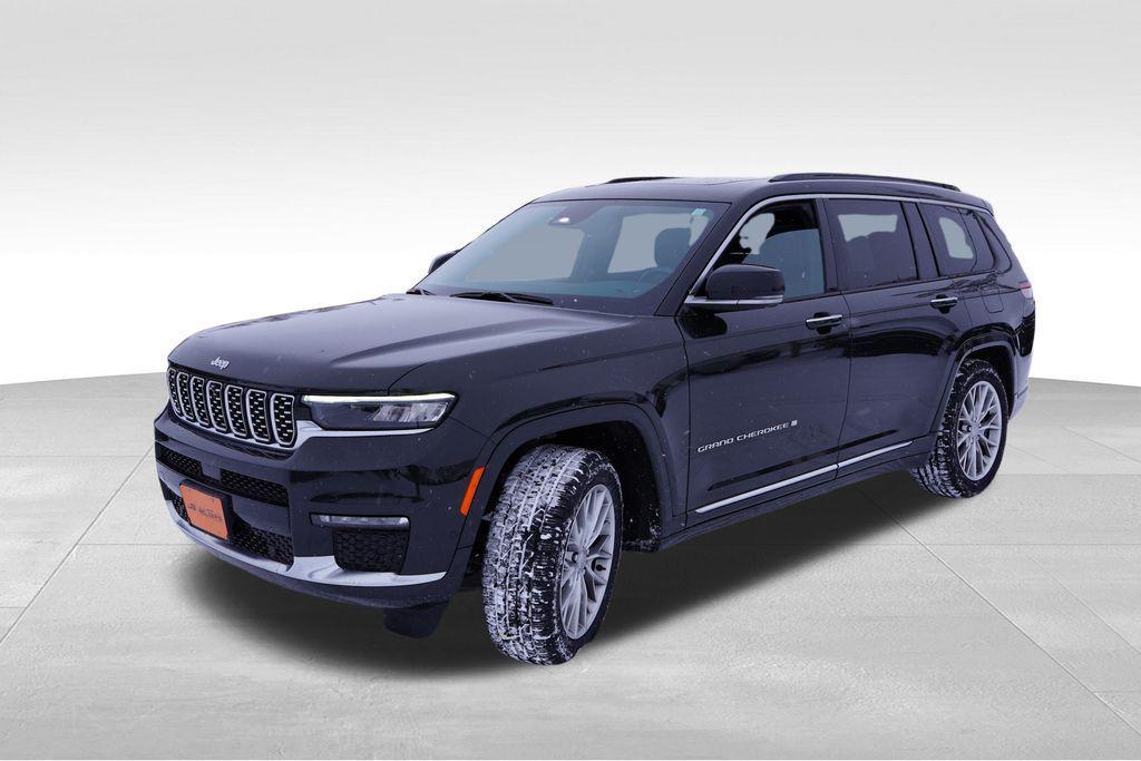used 2024 Jeep Grand Cherokee L car, priced at $40,977