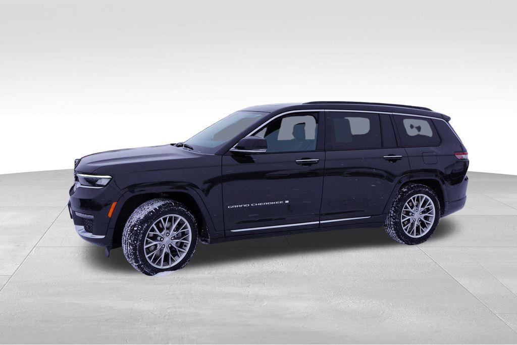 used 2024 Jeep Grand Cherokee L car, priced at $40,977