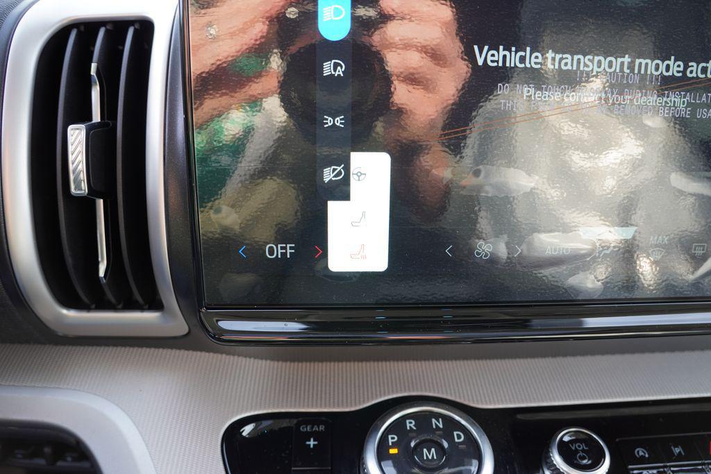 new 2026 Ford Expedition car, priced at $68,527