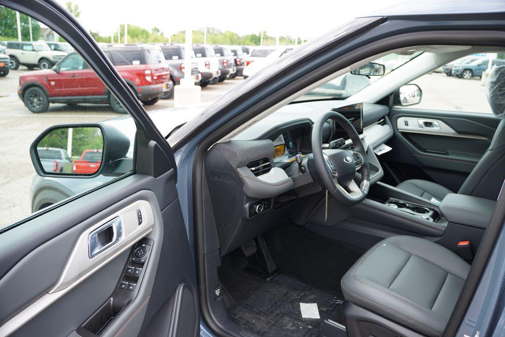 new 2026 Ford Explorer car, priced at $45,128