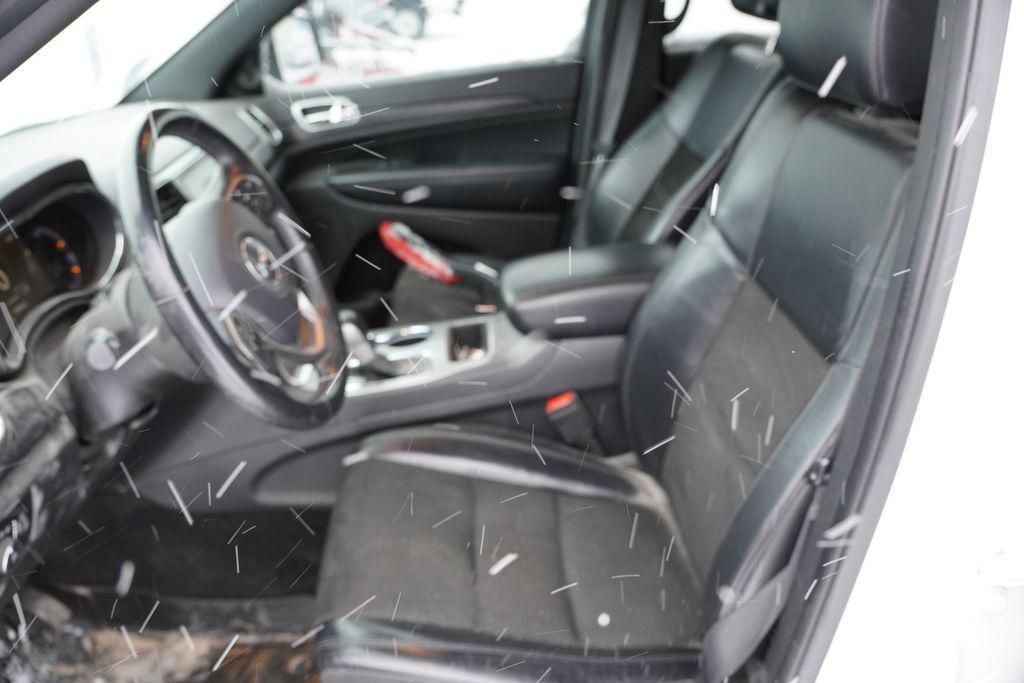 used 2019 Jeep Grand Cherokee car, priced at $19,555