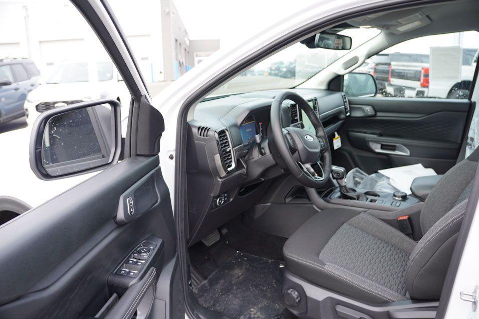 new 2025 Ford Ranger car, priced at $39,079