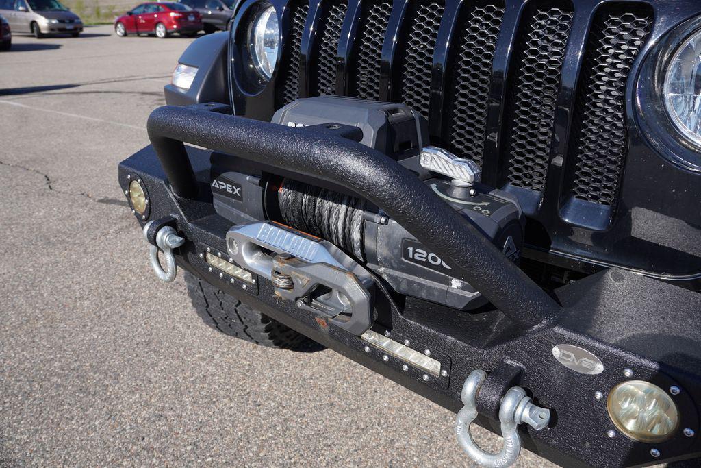 used 2022 Jeep Wrangler Unlimited car, priced at $27,969
