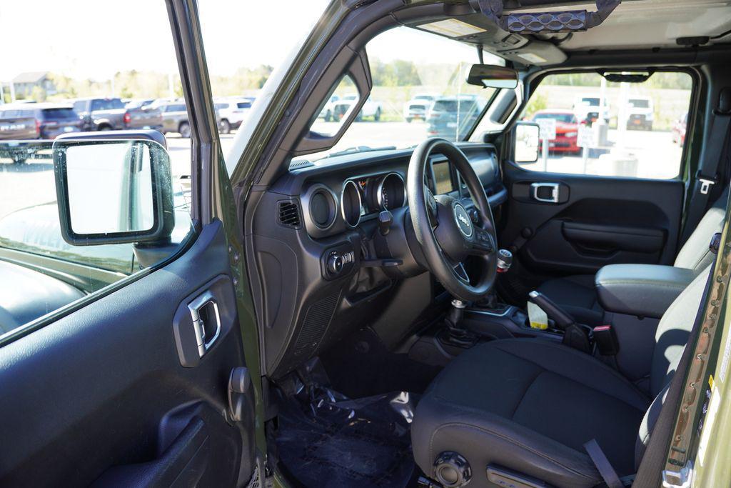 used 2022 Jeep Wrangler Unlimited car, priced at $27,969