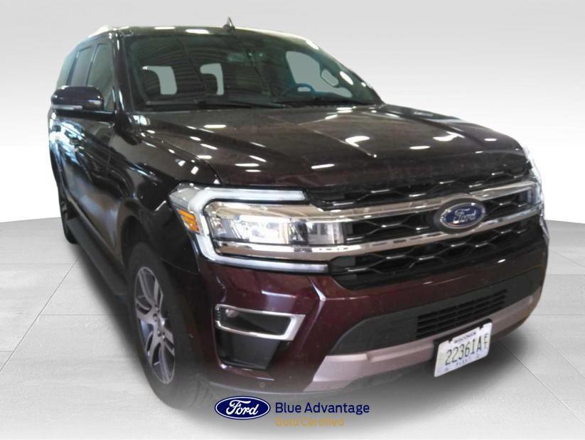 used 2024 Ford Expedition car, priced at $43,361