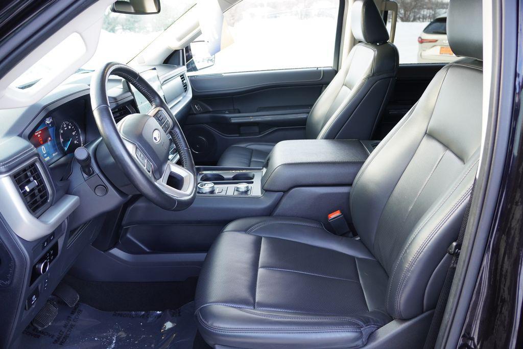 used 2024 Ford Expedition Max car
