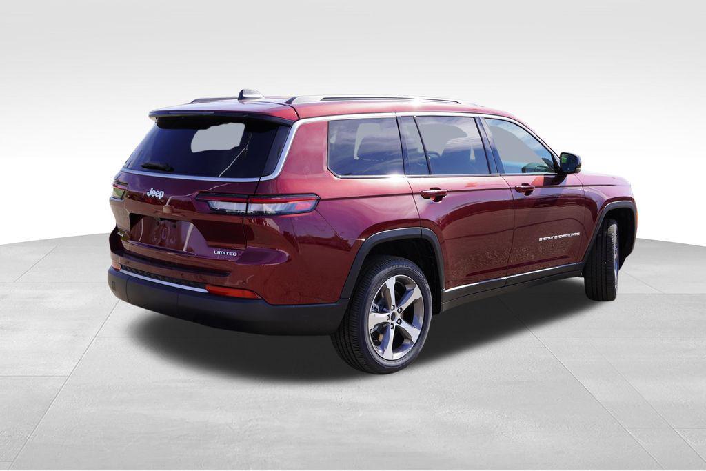 new 2026 Jeep Grand Cherokee L car, priced at $42,621