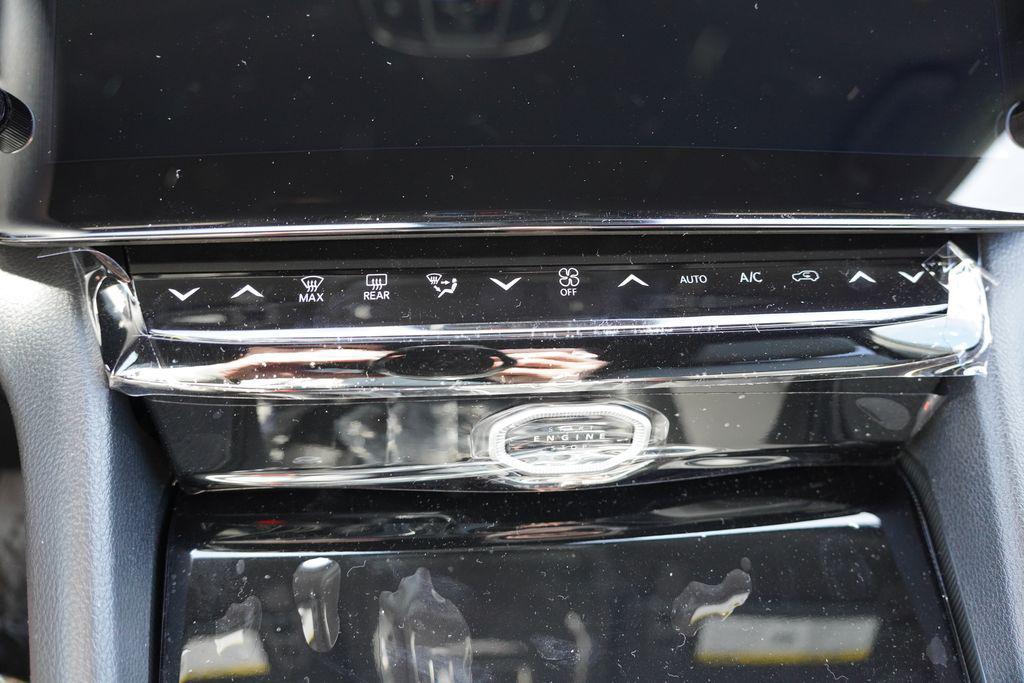 new 2026 Jeep Grand Cherokee L car, priced at $42,621