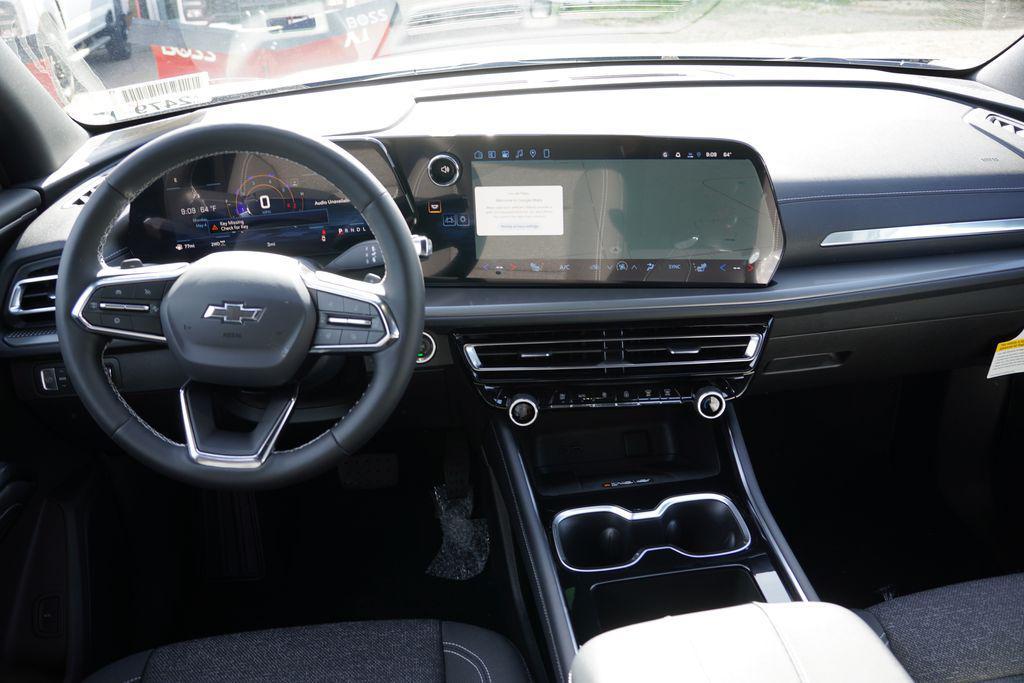 new 2026 Chevrolet Traverse car, priced at $45,047
