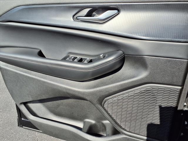 used 2024 Jeep Grand Cherokee L car, priced at $31,880