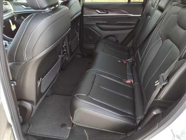 new 2025 Jeep Grand Cherokee car, priced at $53,640