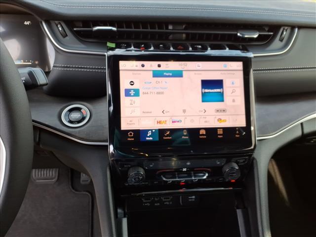 new 2025 Jeep Grand Cherokee car, priced at $53,640