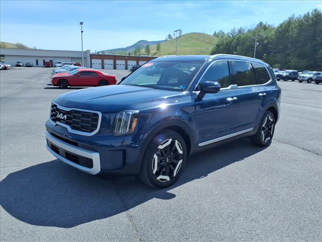 used 2025 Kia Telluride car, priced at $38,880